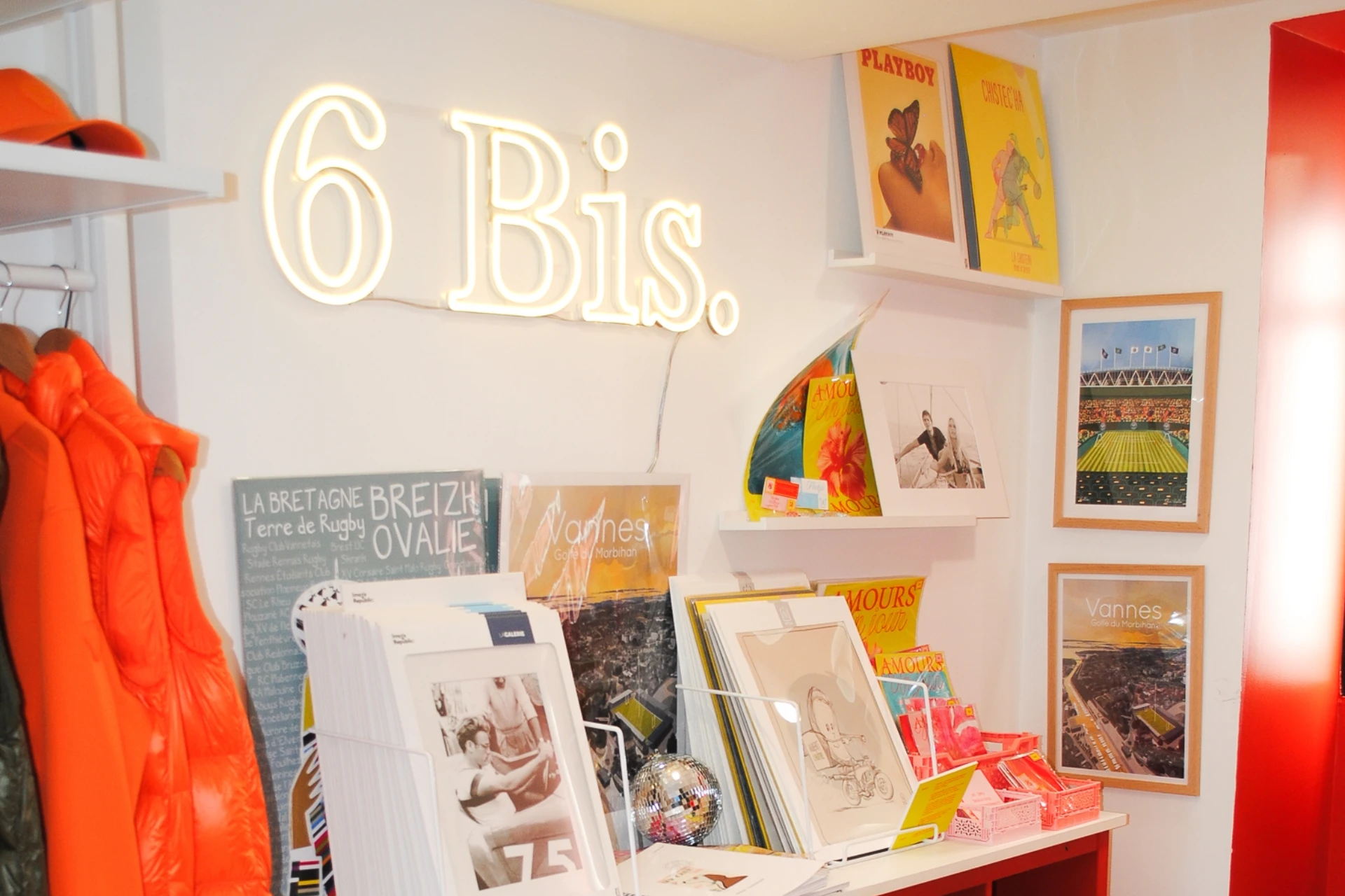 6 Bis – Site internet concept store sur la place des Lices